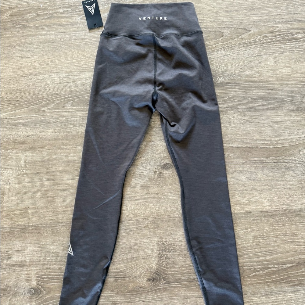 Women’s Venture Leggings
